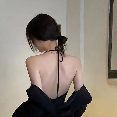 长发妹 海报